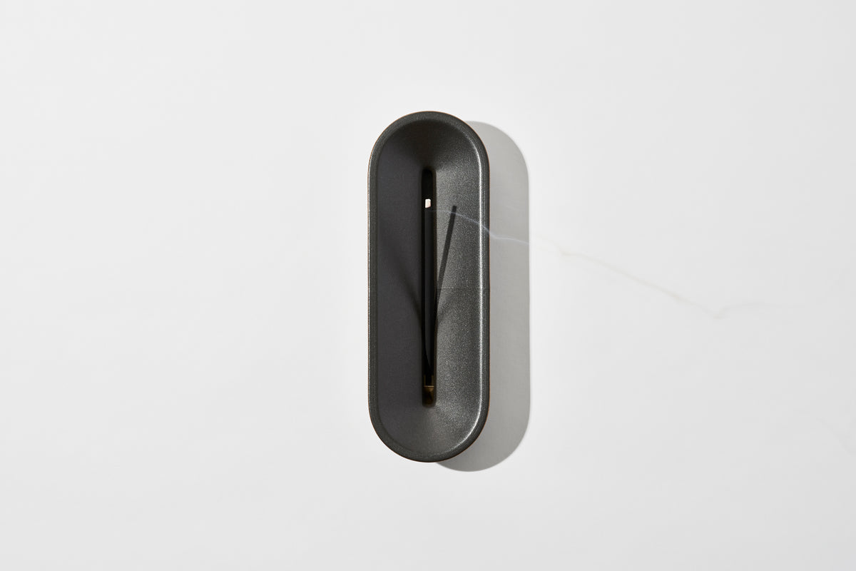 elemense Porcelain Incense Burner - Black