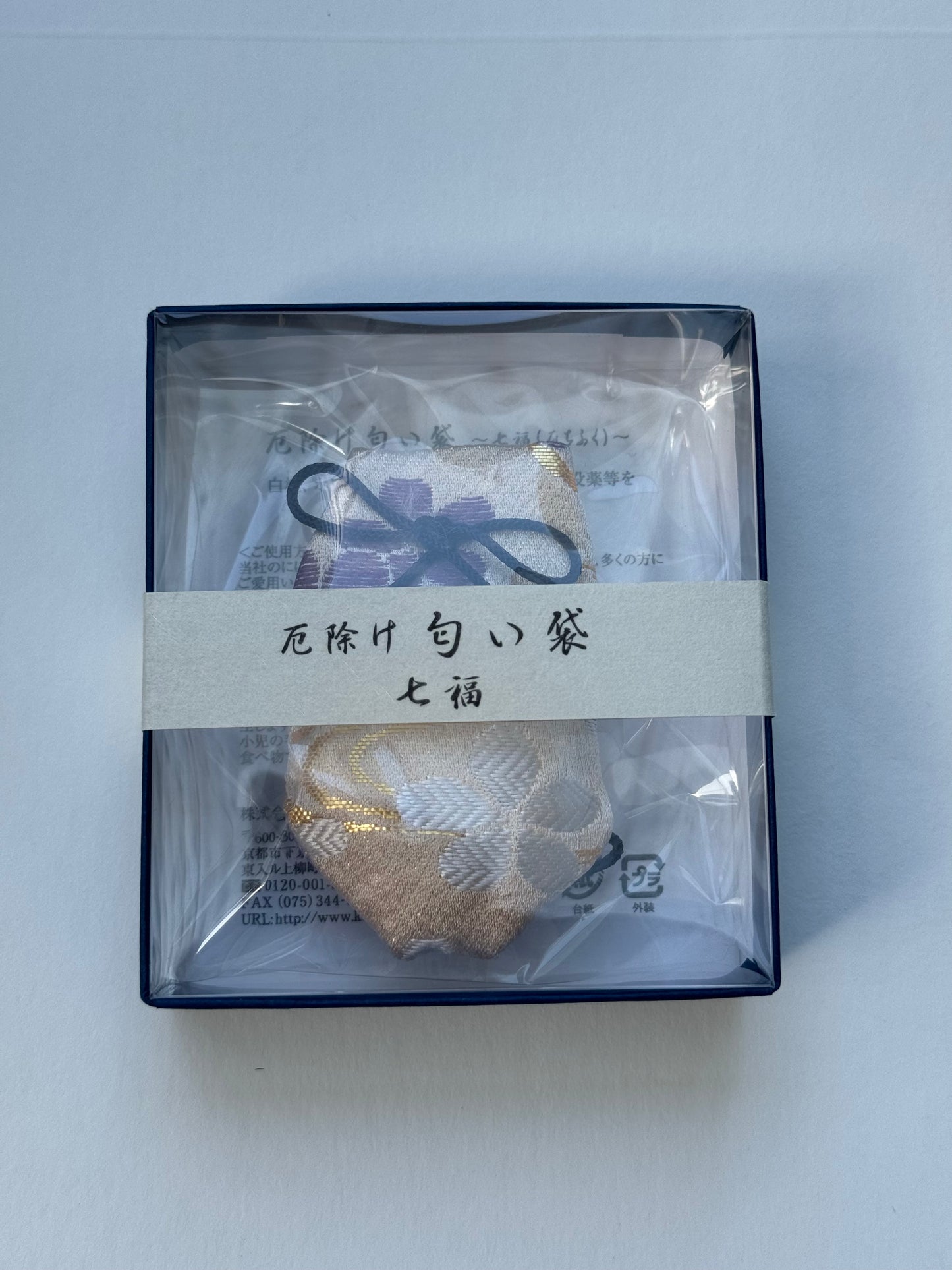 KOSAIDO Japanese incense - scented sachet to ward off evil spirits Shichihuku paperbox Octagonal Amulet shape