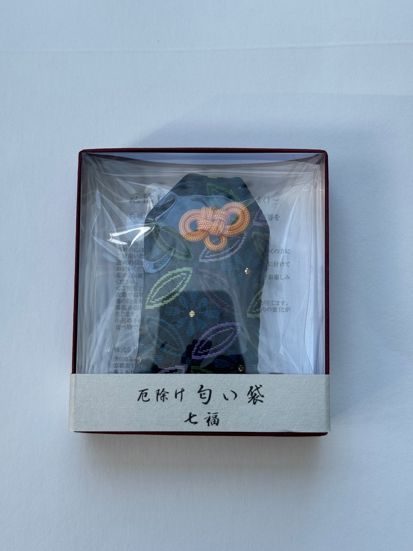 KOSAIDO Japanese incense - scented sachet to ward off evil spirits Shichihuku paperbox amulet-type