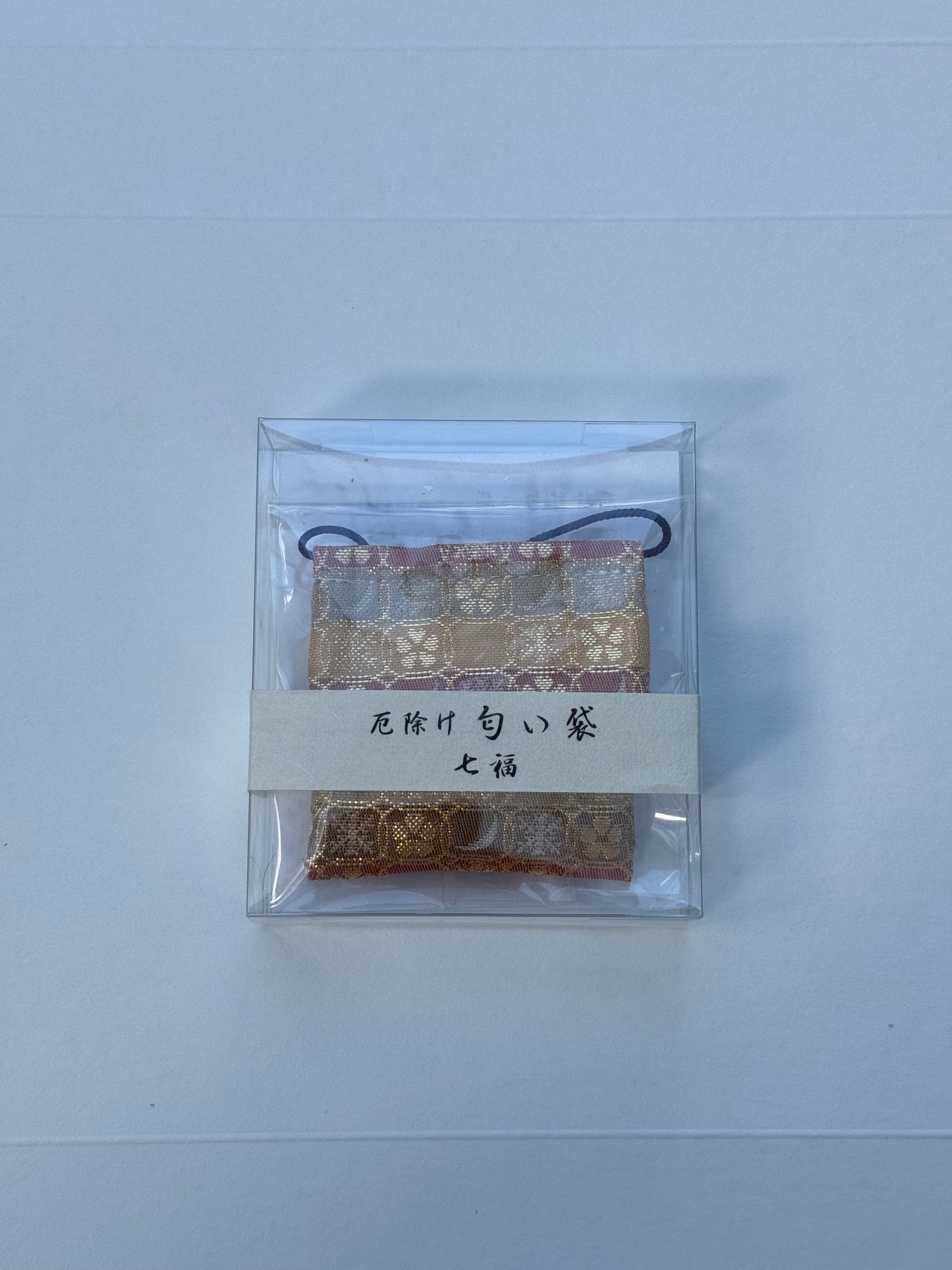 KOSAIDO Japanese incense - scented sachet to ward off evil spirits Shichihuku bag type
