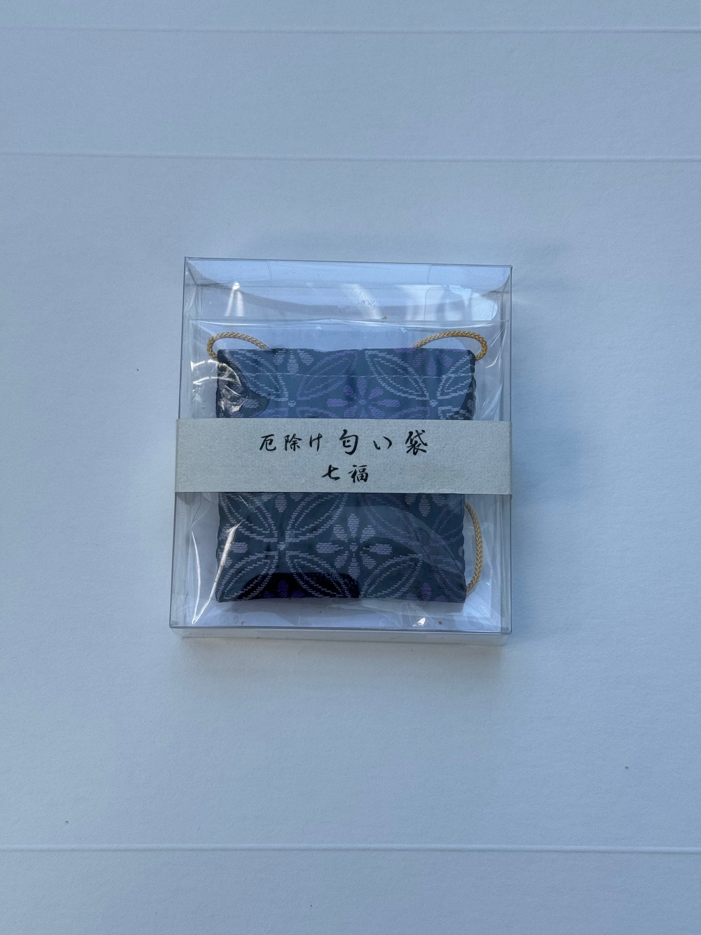 KOSAIDO Japanese incense - scented sachet to ward off evil spirits Shichihuku bag type